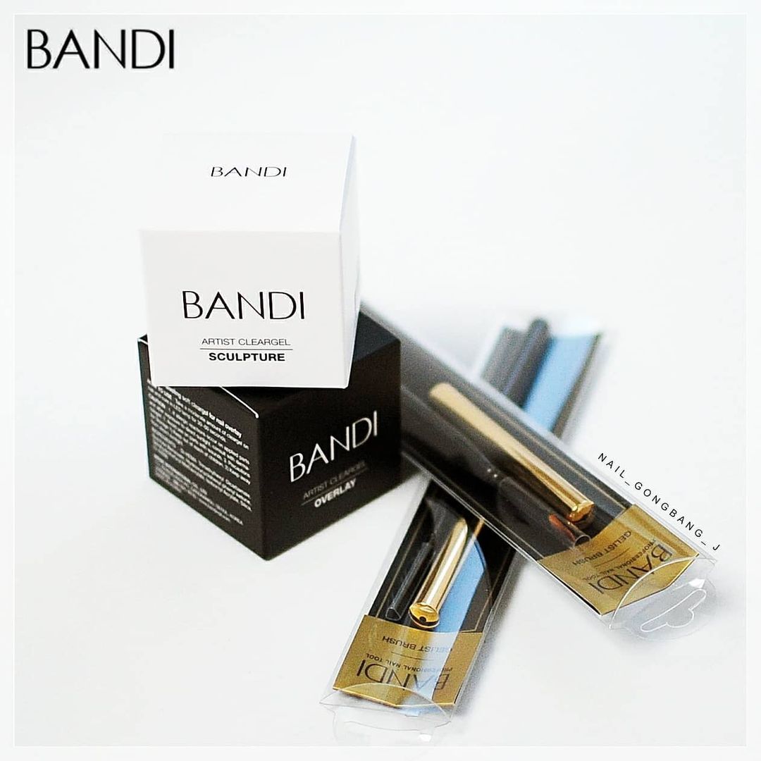 BRUSHES – BANDI NAILS